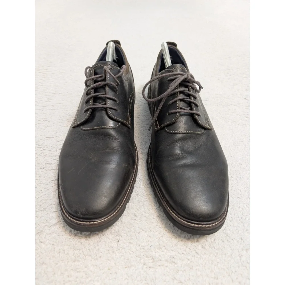 Medium cole haan
